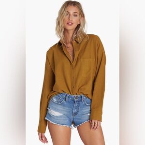 Billabong button down shirt - BRAND NEW WITH TAG!!